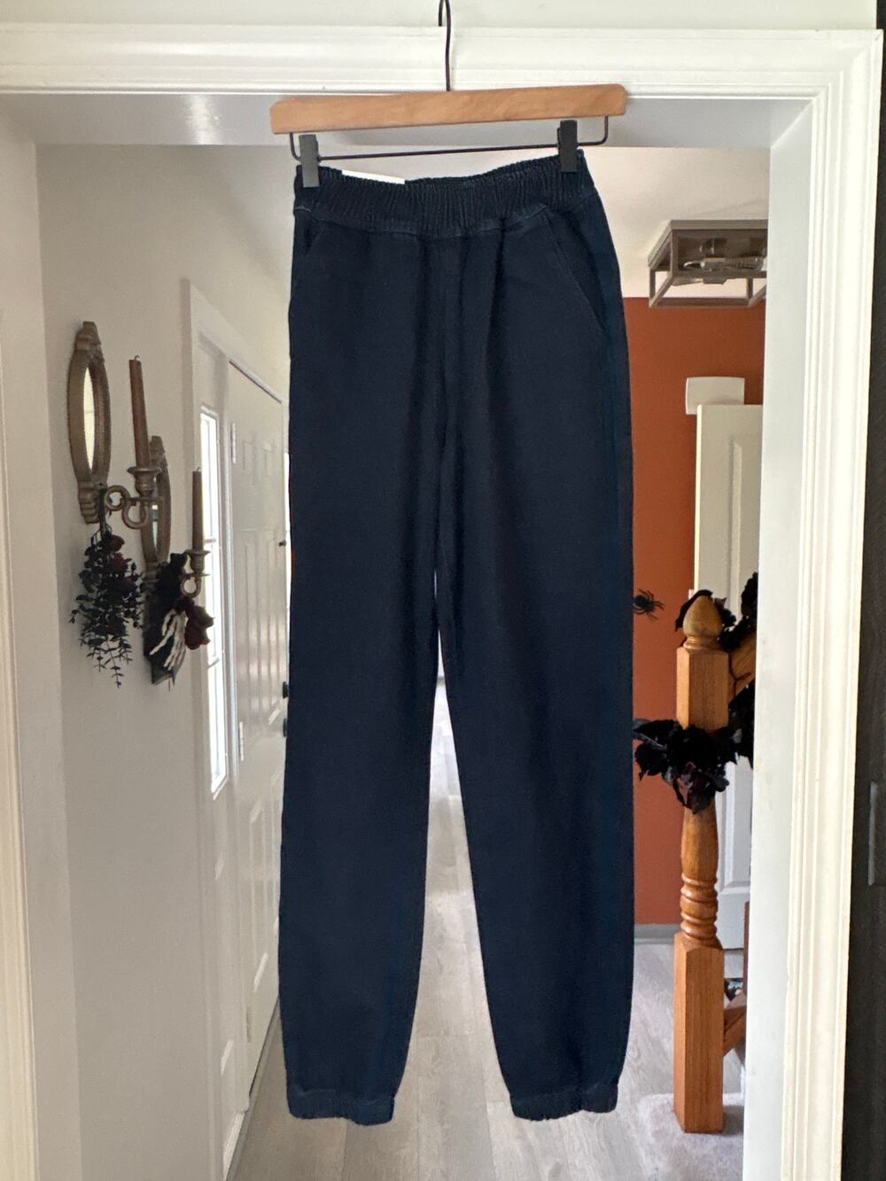 NWT WeWoreWhat High Rise Denim Joggers XS Indigo Blue Casual Pull On Jeans